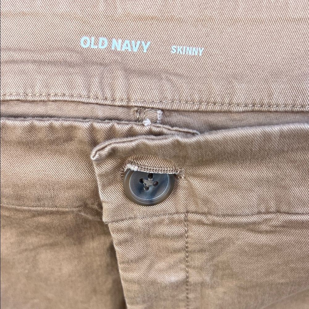 Old Navy women’s  Khaki Skinny Chinos